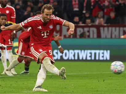 Macht der Bundesliga-Stürmer diesmal das Rennen?