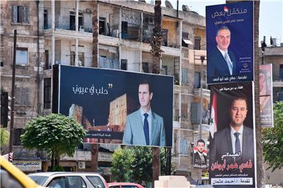 Machthaber Baschar al-Assad tritt zwar nicht zur Wahl an, hat aber das größte Plakat

