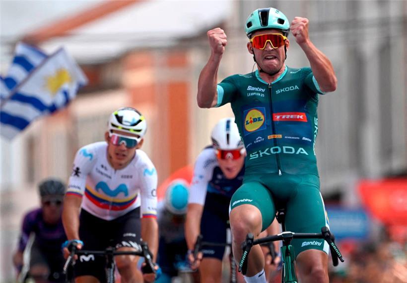 Mads Pedersen gewann die 15. Etappe der Vuelta am Sonntag
