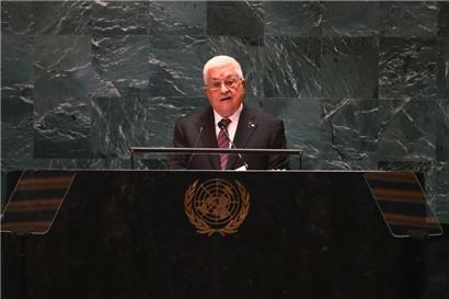 Mahmud Abbas ruft die Weltgemeinschaft auf, keine Waffen mehr an Israel zu liefern
