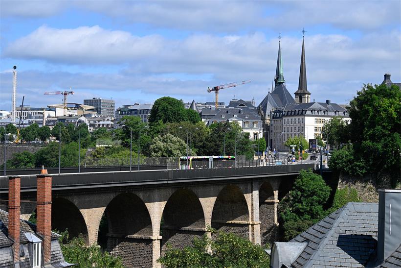 Kritik am Finanzplatz Luxemburg: berechtigte Einwände und unbegründete Stimmungsmache im Überblick