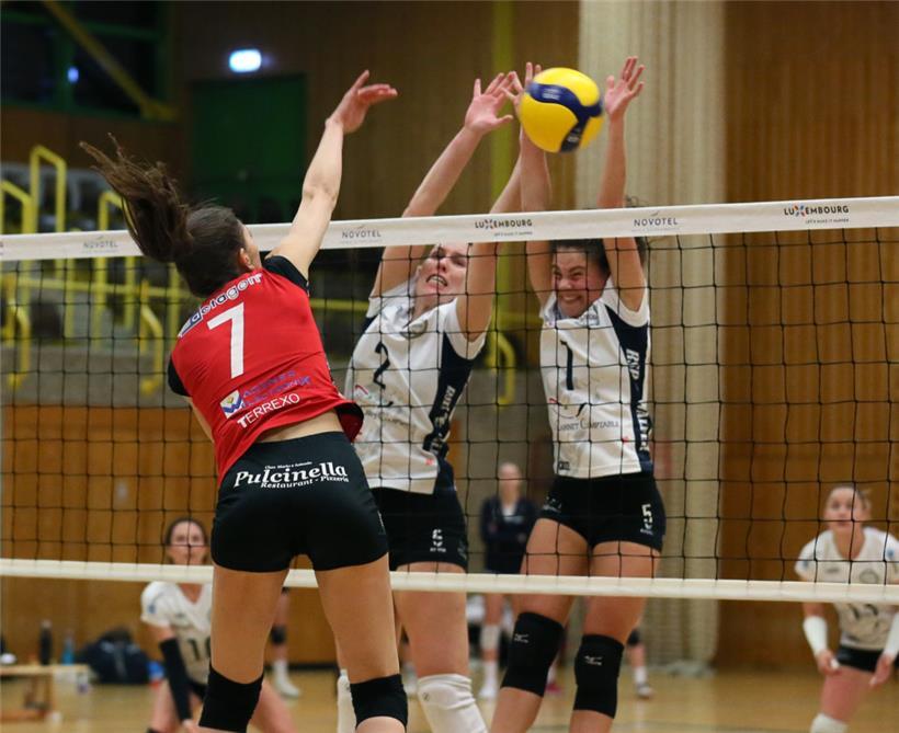 Mamer um Annalena Mach (Nummer 7) rang im Viertelfinale des Pokals Walferdingen nieder
