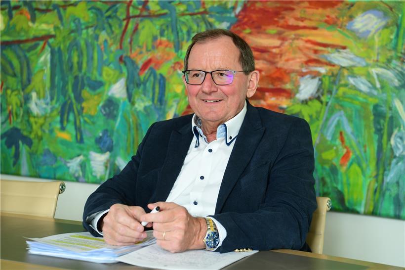 „Man muss die Regierung fast schon loben für den ausgezeichneten Sinn für Demokratie, den sie an den Tag legt“, urteilt Kammerpräsident Fernand Etgen (DP)
