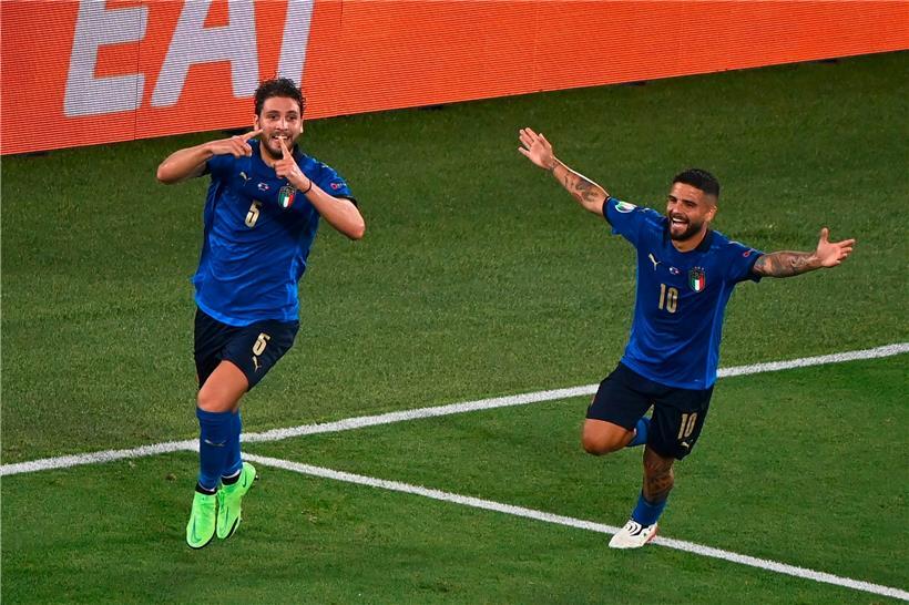 Manuel Locatelli und Lorenzo Insigne gehören nach der Vorrunde zu den Titelaspiranten
