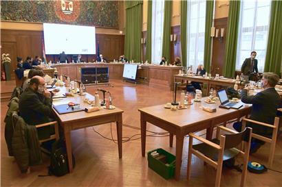 Marathonsitzung: Fünf Stunden lang kommentierte der Escher Gemeinderat den Haushaltsentwurf des Schöffenrats
