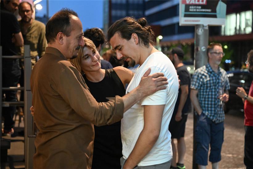 Marc Baum (links) belegt als einziger von déi Lénk einen Sitz im Gemeinderat – S...