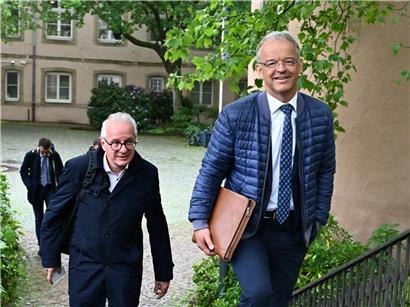 Marc Lauer (links) wird der neue Präsident der UEL, er übernimmt den Posten von Michel Reckinger (rechts)
