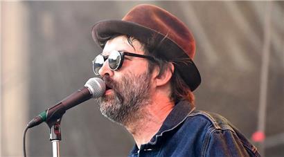 Marc Oliver Everett avec son groupe Eels à Neimënster pour la mouture 2018 du „Siren’s Call“
