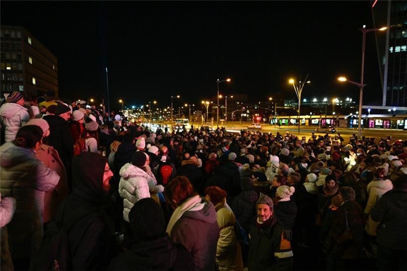 „Marche Blanche“ am 14. Januar 2022 vor der Philharmonie in Luxemburg.