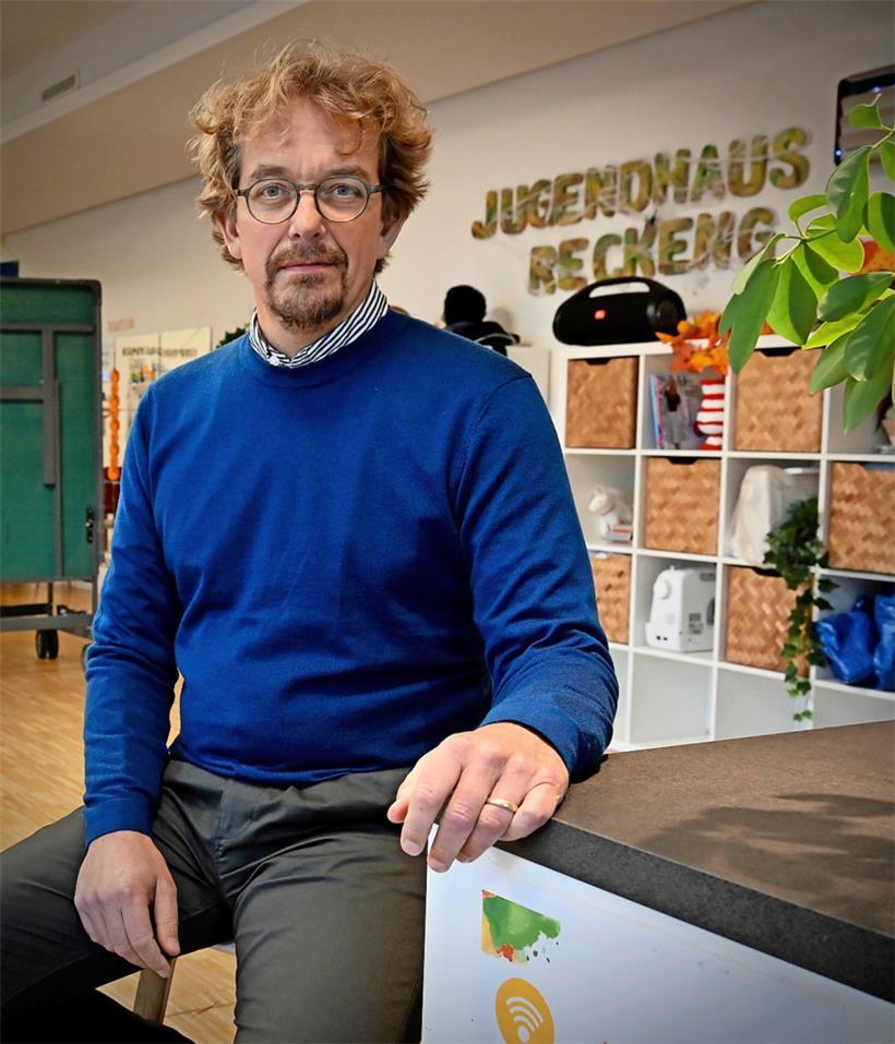 Marco Deepen ist der Direktor für den Bereich „Education non formelle“ beim Rote...