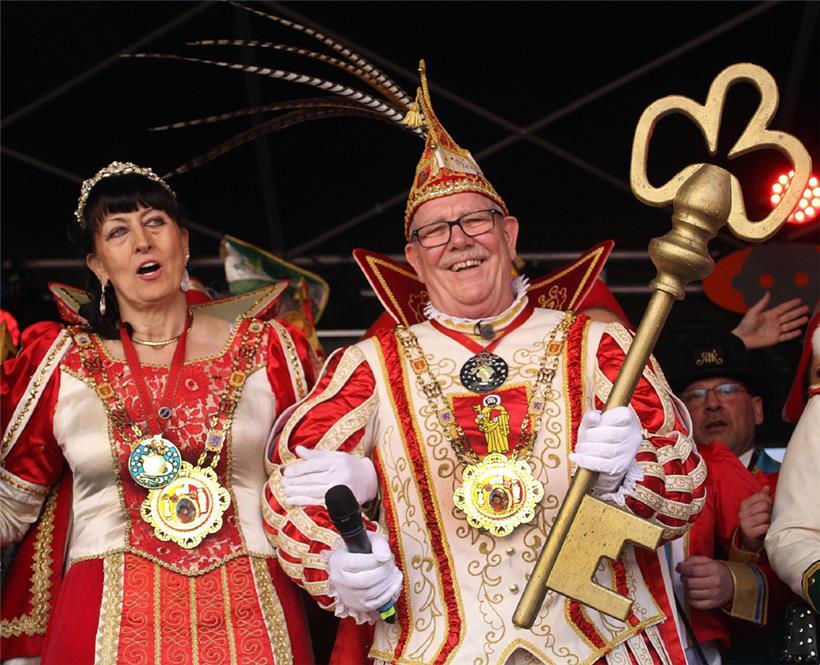 Marie-Claire und Pierrot als närrische Regenten in Trier im Jahr 2019
