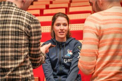 Marie Schreiber wird am Sonntag bei der Cyclocross-Weltmeisterschaft einen Podestplatz anpeilen
