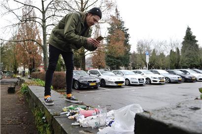 Marius Remackel hat den Instagram Account „eschington_trashington“ vor knapp einem Jahr ins Leben gerufen. Seitdem versucht er, Esch ein bisschen sauberer zu machen – und postet darüber. 
