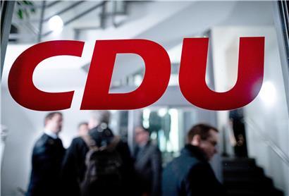 Masken-Affären und Corona-Pannen: Die Union ist im Sinkflug
