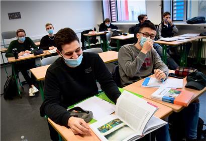Masken tragen in der Schule: Daran haben sich mittlerweile die meisten Schüler gewöhnt

