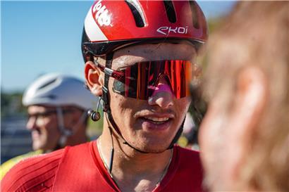 Mathieu Kockelmann zeigt starke Leistung bei sportlichem Wettkampf in bester Frühform