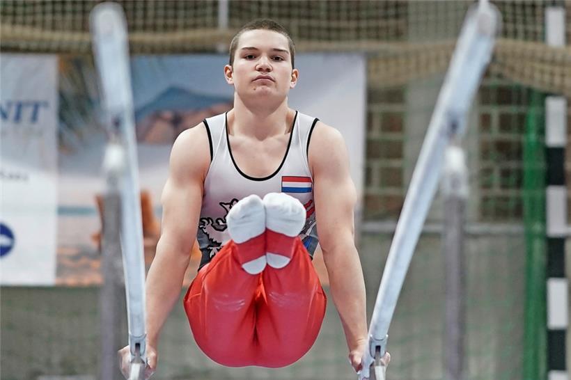 Mathis Kayser ist der erste Junior, der Luxemburg bei einer WM im Kunstturnen vertreten wird
