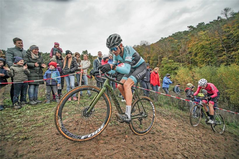 Mats Wenzel setzte sich am Sonntag beim Cyclocross der Vëlosfrënn Gusty Bruch durch
