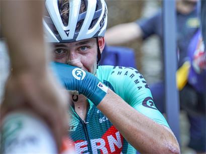Mats Wenzel steht nach einer zweifelhaften Jury-Entscheidung bei der Vuelta mit leeren Händen da