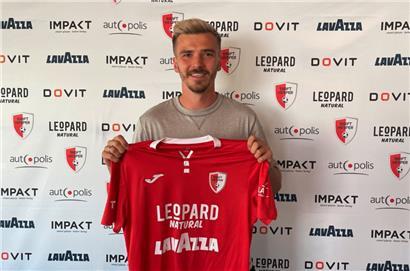 Maurice Deville hat bei Swift Hesperingen einen Vierjahresvertrag unterschrieben
