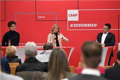 Max Leners, Taina Bofferding und Jérôme Laurent beim Rundtischgespräch zum Thema Wohnungsbau
