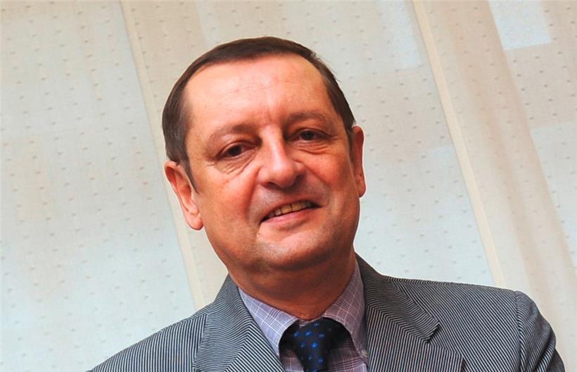 Max Stoisa (1956-2023)
