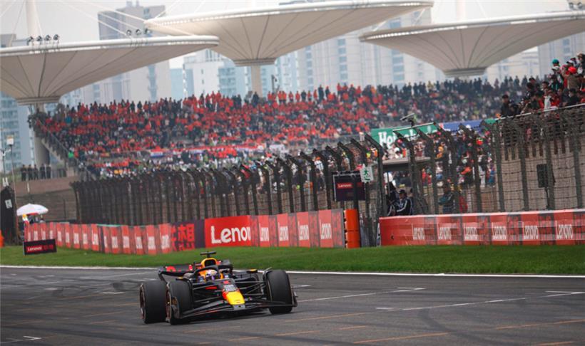 Max Verstappen fuhr das Rennen in China einsam an der Spitze
