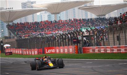 Max Verstappen fuhr das Rennen in China einsam an der Spitze
