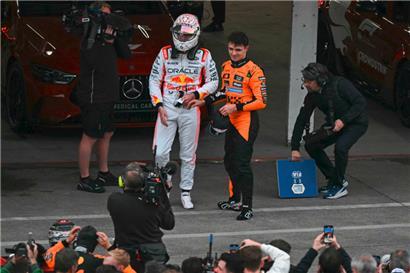 Max Verstappen (l.) und Lando Norris posierten für die Fotografen 
