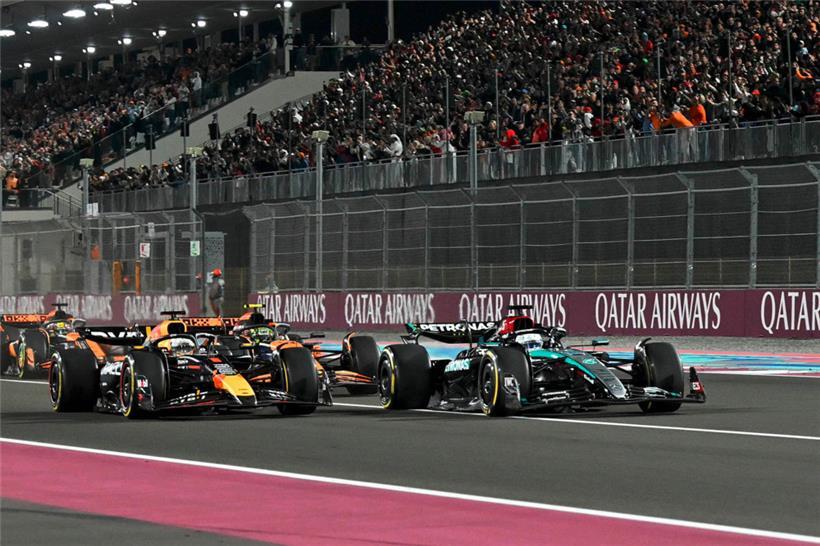 Max Verstappen übernahm gleich nach dem Start die Führung
