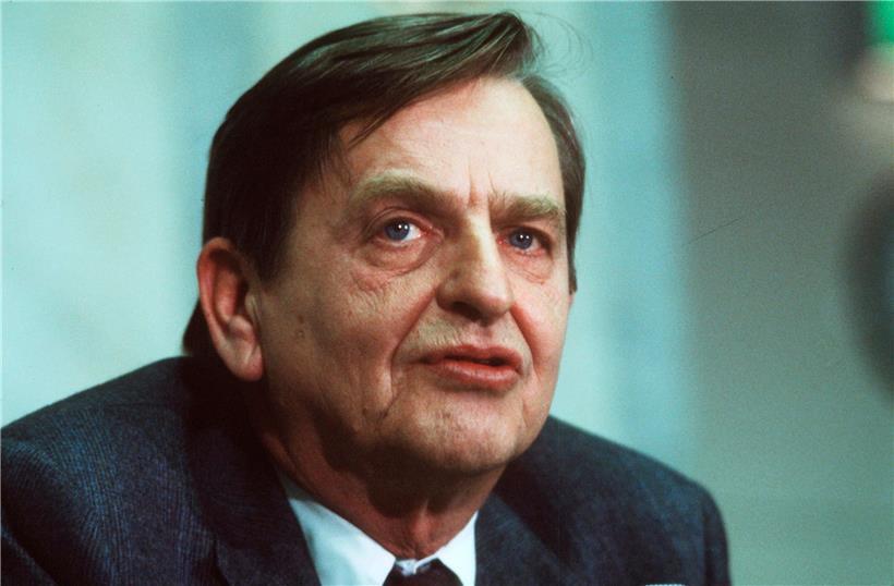 Mehr als 34 Jahre nach dem bislang unaufgeklärten Mord an dem schwedischen Ministerpräsidenten Olof Palme haben die Ermittler nach eigenen Angaben den mutmaßlichen Täter ausgemacht
