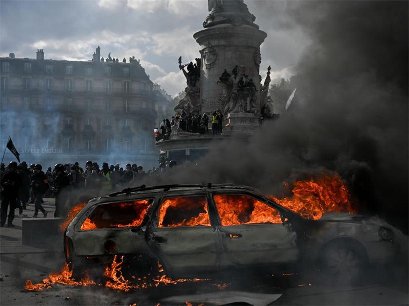 Mehr als eine halbe Million Menschen demonstrierten am Samstag in Frankreich