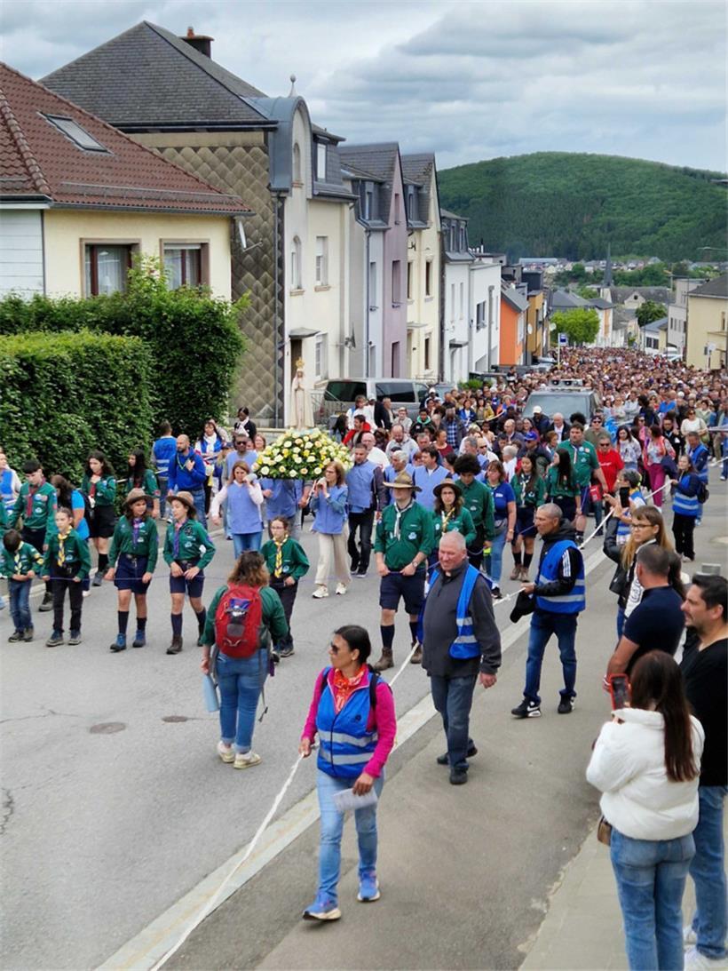Mehrere tausend Menschen nahmen am Umzug teil
