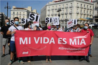 „Mein Leben gehört mir“: Teilnehmer einer Pro-Sterbehilfe-Kundgebung in Spanien
