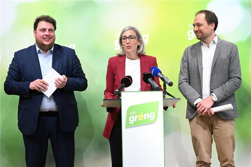 Meris Sehovic, Sam Tanson und François Benoy kritisieren scharf die Politik der Frieden-Regierung bei einer öffentlichen Debatte