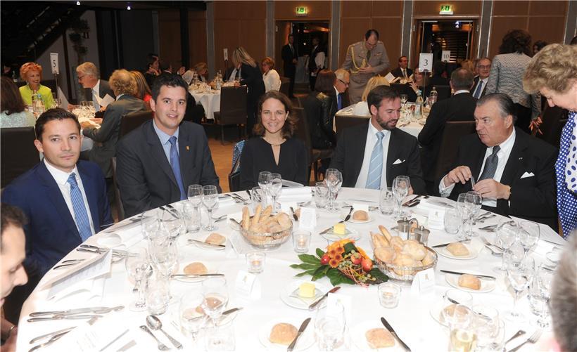 Merkwürdig: Wenn beim „Kräizbierg“-Galadinner am 25. September in Mondorf die Prominenz zusammenkommt, dann fehlen diejenigen, die eigentlich die Daseinsberechtigung der sozialen Stiftung sind, nämlich die behinderten Mitarbeiter und Mitbewohner der Einrichtung
