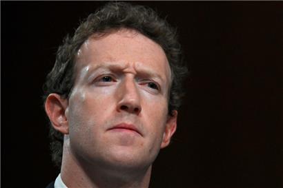 Meta-Chef Mark Zuckerberg versucht, mit falschen Behauptungen seine demokratieschädlichen Entscheidungen zu verteidigen
