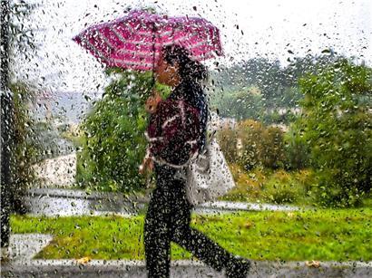Starke Regenfälle über Luxemburg ab Sonntagabend, Wettervorhersage von Meteolux mit Gewitter und Starkregen