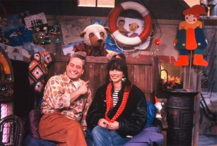 Metty Krings im RTL-Studio mit dem Li-La-Launebär und Stargast Nena
