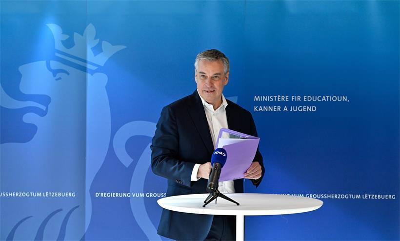 Minister Claude Meisch, seit 13 Jahren im Amt, tritt zur „Rentrée scolaire“ 2026/27 an – zumindest zur Präsentation der Schwerpunkte des Schuljahres