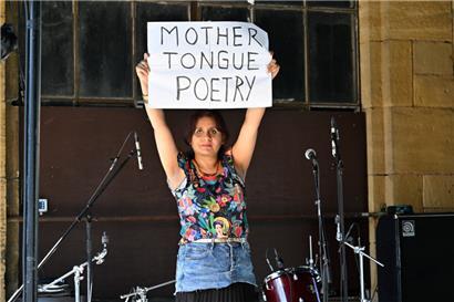 Miriam R. Krüger trat beim Poetry-Slam auf
