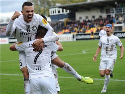 Mirza Mustafic kann wieder jubeln (wie auf diesem Foto in Elversberg): Am Mittwoch hat er im ersten Testspiel gleich eine Vorlage für Bruno Freire geliefert.
