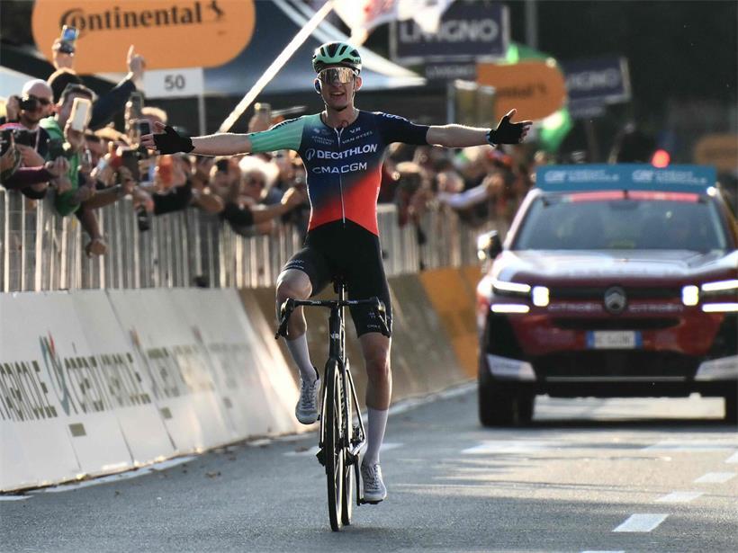Mit 20 Jahren ist Paul Seixas der jüngste Sieger der Lombardei-Rundfahrt