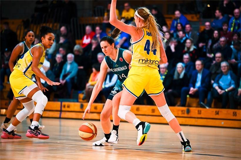 Mit 26 Punkten war Katarina Vuckovic (in Grün) die beste Scorerin beim Gréngewald
