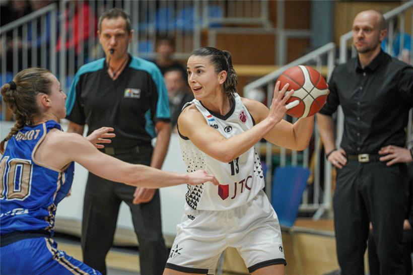 Mit Basketballerin Nadia Mossong wird eine absolute Vorbildsportlerin die Fahne bei der Eröffnungsfeier tragen
