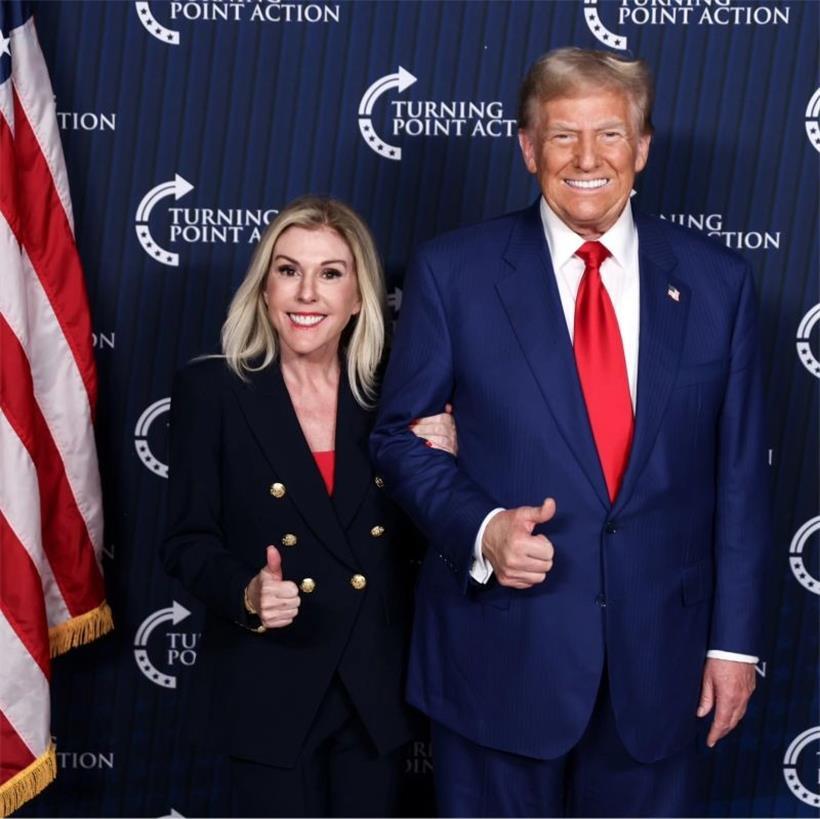 Mit Donald Trump vor einem Jahr auf einer Wahlkampfveranstaltung
