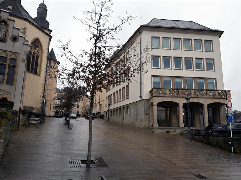 Porträt von Goerges Kohn, der sich als Mitglied aus dem Staatsrat zurückzieht, politische Führung und Amtsverzicht 2024