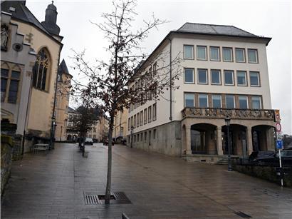 Porträt von Goerges Kohn, der sich als Mitglied aus dem Staatsrat zurückzieht, politische Führung und Amtsverzicht 2024