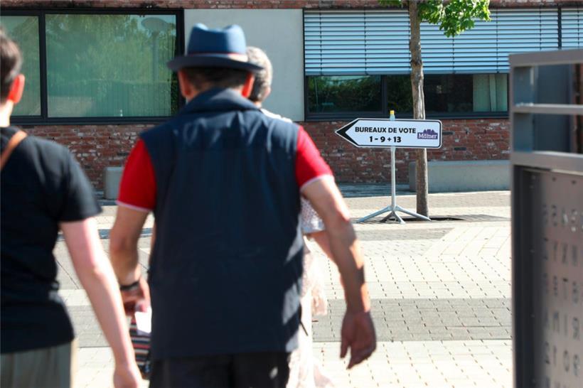 Mit T-Shirt und Sonnenhut zur Wahlurne: In Luxemburg war es an einem Wahltag noch nie so warm wie bei den Gemeindewahlen vom letzten Sonntag
