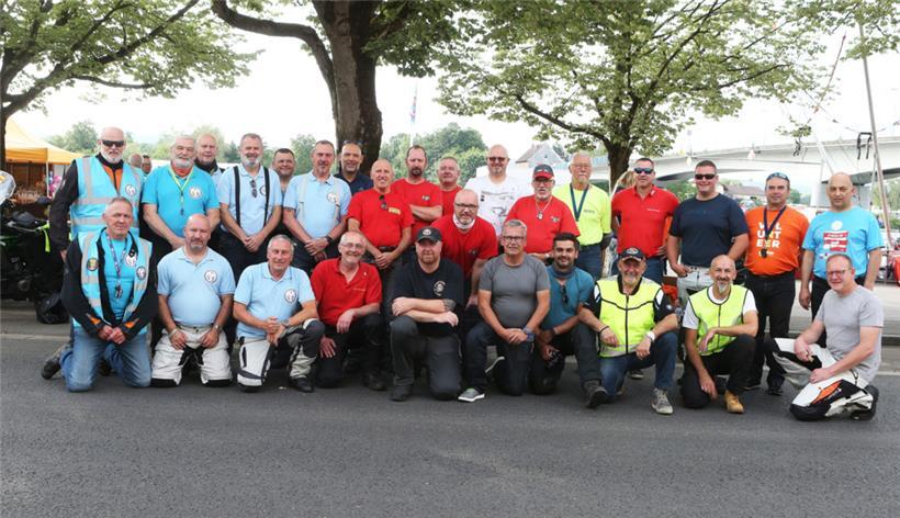 Mit Zweirädern und PS unterwegs: die Motorrad-Posten des Remicher Ironman
